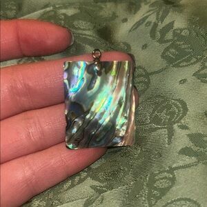 Elegant Abalone Shell Pendant for necklace